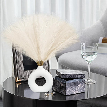 UREYMX Faux Pampas Grass Decor 17.7 Inch 6pcs, Artificial Pampas Grass Fluffy Home Decor, Short Vase Room Decor pompous Grass Flower Arrangement for Boho Home Wedding Decoration (Black)