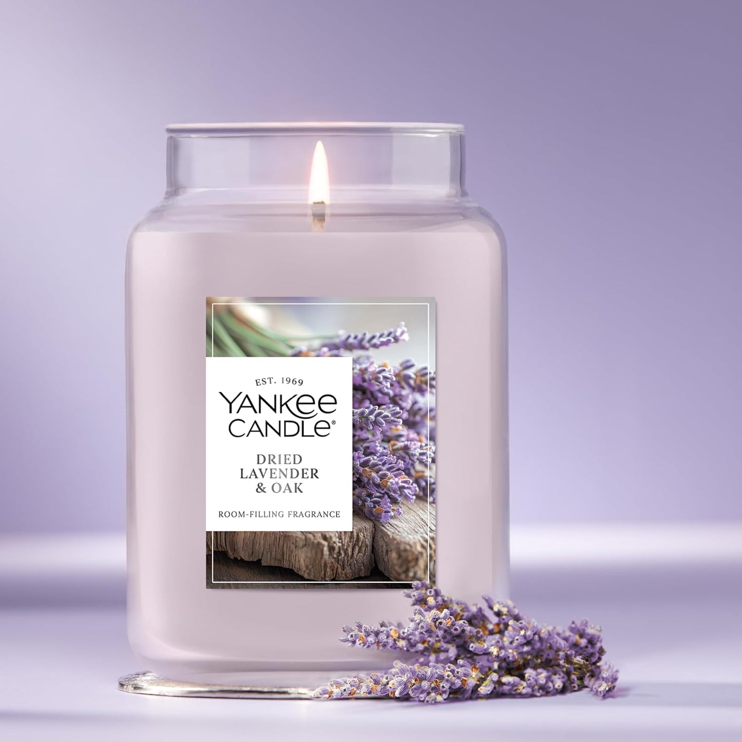 Yankee Candle Lilac Blossoms Scented Candle, 22oz Large Jar with up to 150 Hour Burn Time, Giftable, Birthdays