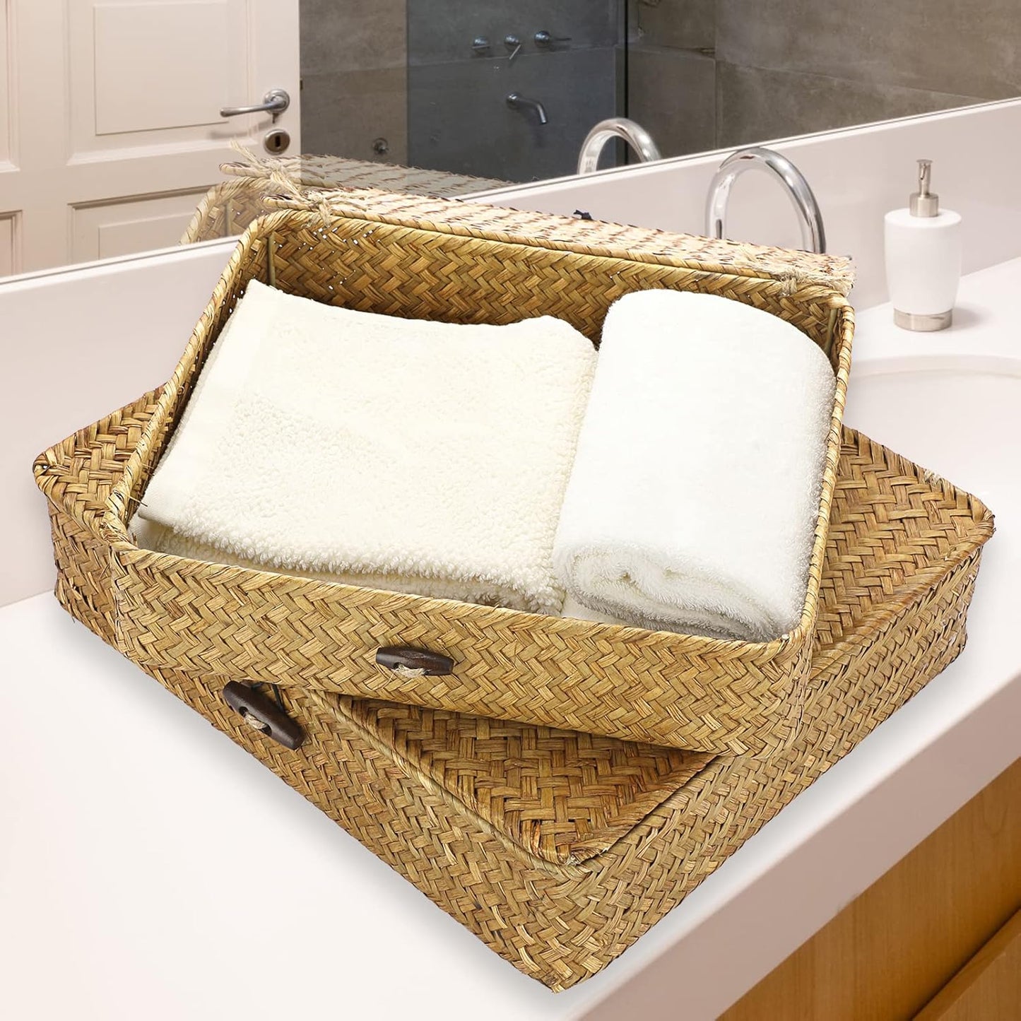 Hipiwe Set of 2 Flat Woven Wicker Storage Bins with Lid Natural Seagrass Basket Multipurpose Home Boxes for Shelf Organizer (Coffee)