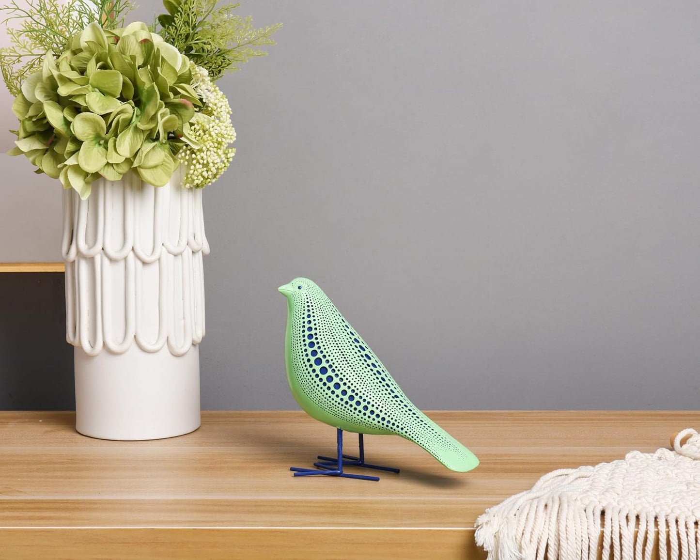 Quoowiit Bird Figurine, Modern Sculpture and Statues for Home Decor, Animal Statues for Bookshelf, Table, Entryway, Fireplace, Resin Decorative Sculpture with Chic Polka Dots Art Design (White)