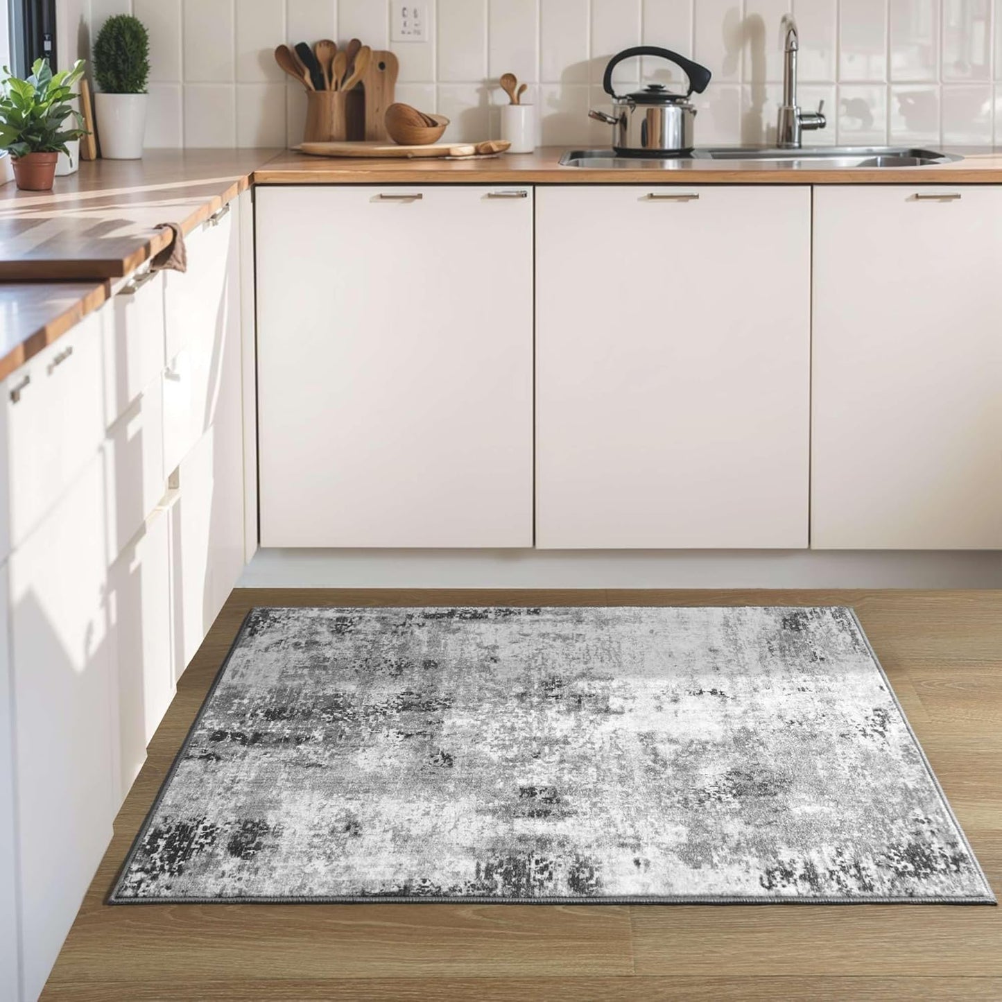Ompaa 2x6 Rug Runners for Hallways Kitchen Runner Rug Non Slip Washable Grey Long Runner Rugs with Rubber Backing Soft Abstract Carpet Runner for Hallways, Kitchen, Bedroom, Bathroom, Entryway - Colors B