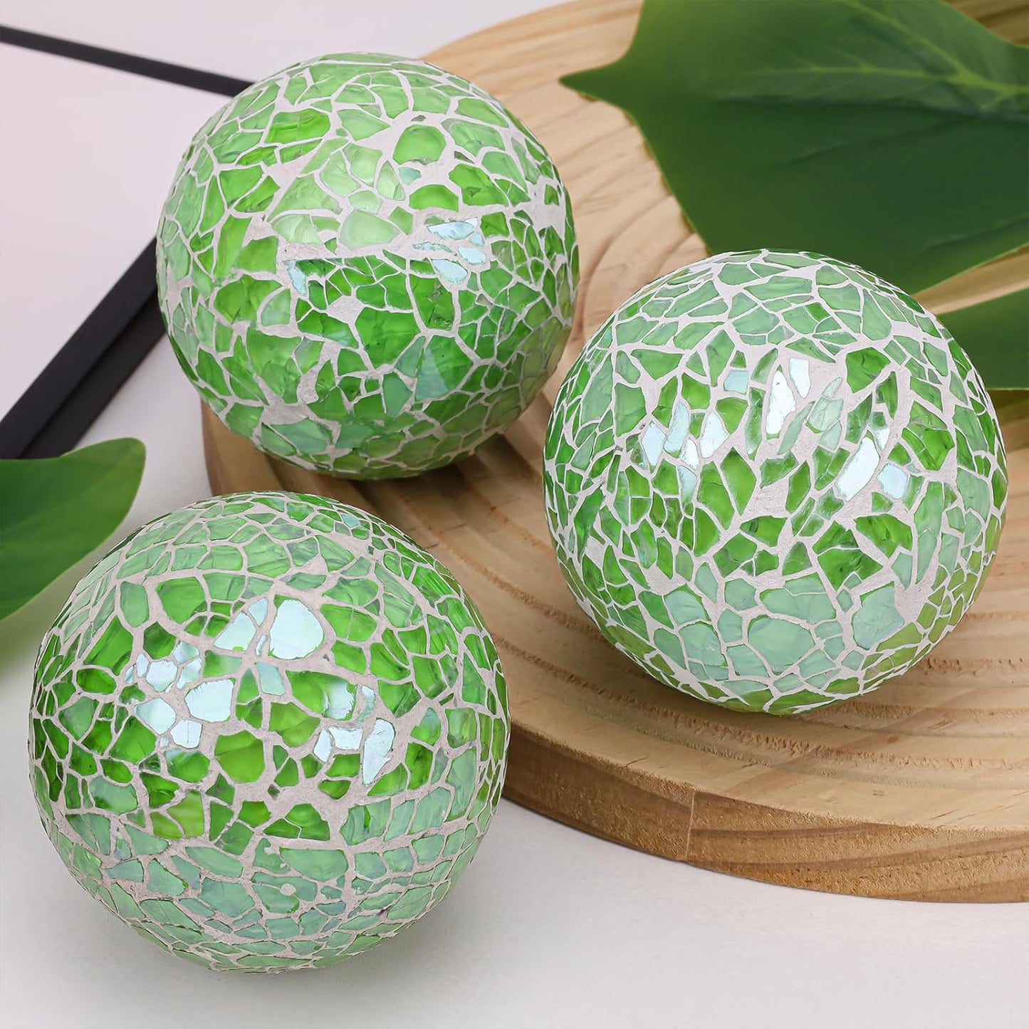 2 Pieces Decorative Glass Orbs 2.6 Inch Mosaic Crackl Solid Sphere Ball Table Centerpiece Balls Bowls Vases Christmas Decorative(Green)