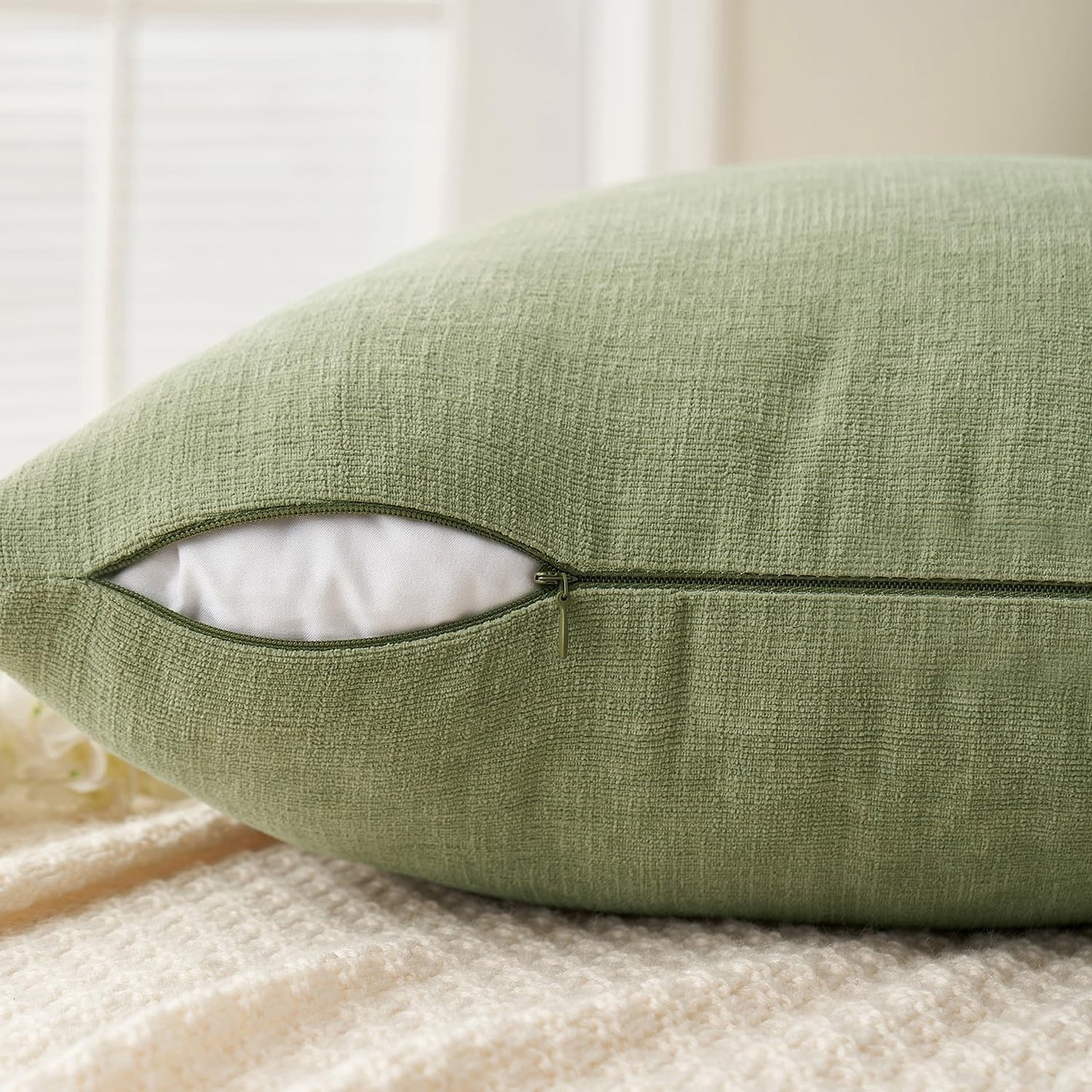 MIULEE Olive Green Couch Pillow Covers 18x18 Inch, Set of 2 Soft Chenille Decorative Square Throw Pillow Covers Farmhouse for Sofa Living Room Bed
