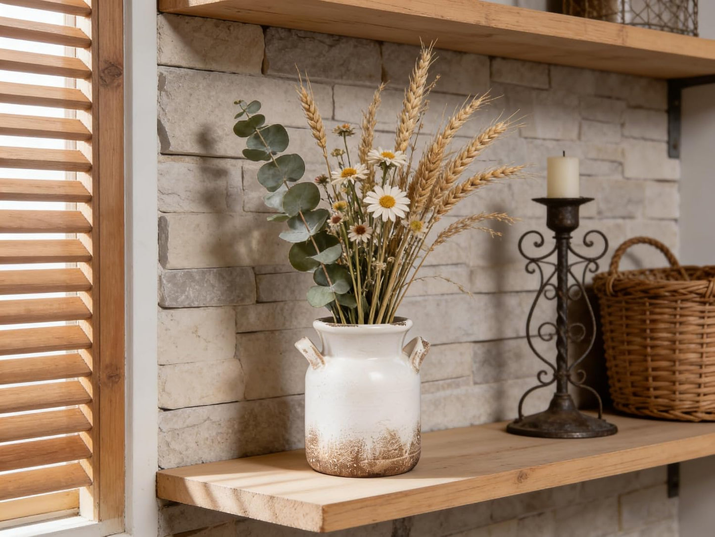 Quoowiit Ceramic Rustic Farmhouse Vase, Distressed Decorative Flower Vases for Home Decor, Ideal Shelf Decor, Green Boho Vase for Living Room Bedroom Kitchen Office Centerpiece Table Decorations