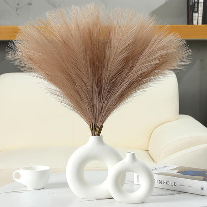 UREYMX Faux Pampas Grass Decor 17.7 Inch 6pcs, Artificial Pampas Grass Fluffy Home Decor, Short Vase Room Decor pompous Grass Flower Arrangement for Boho Home Wedding Decoration (Black)