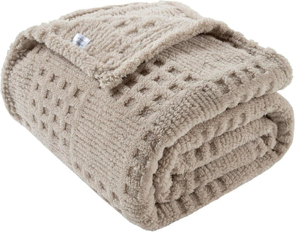 50x70 Inch Rust Throw Blanket - Soft & Fluffy Fleece, Cute & Aesthetic, Perfect for Sofa, Couch, Chair, Bed, Living Room & Bedroom, All-Season Use, Plush & Cozy Decorative Blanket