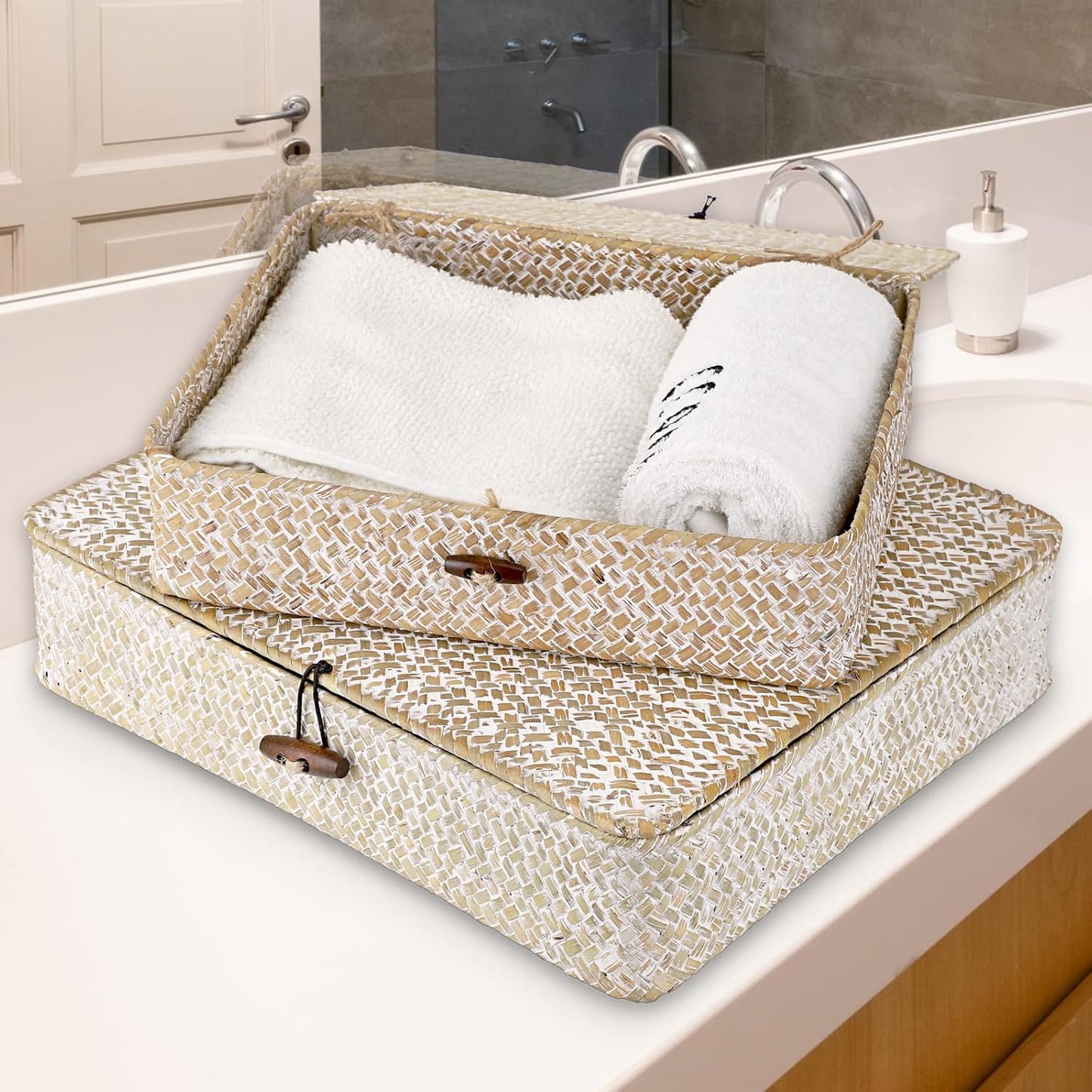 Hipiwe Set of 2 Flat Woven Wicker Storage Bins with Lid Natural Seagrass Basket Multipurpose Home Boxes for Shelf Organizer (Coffee)