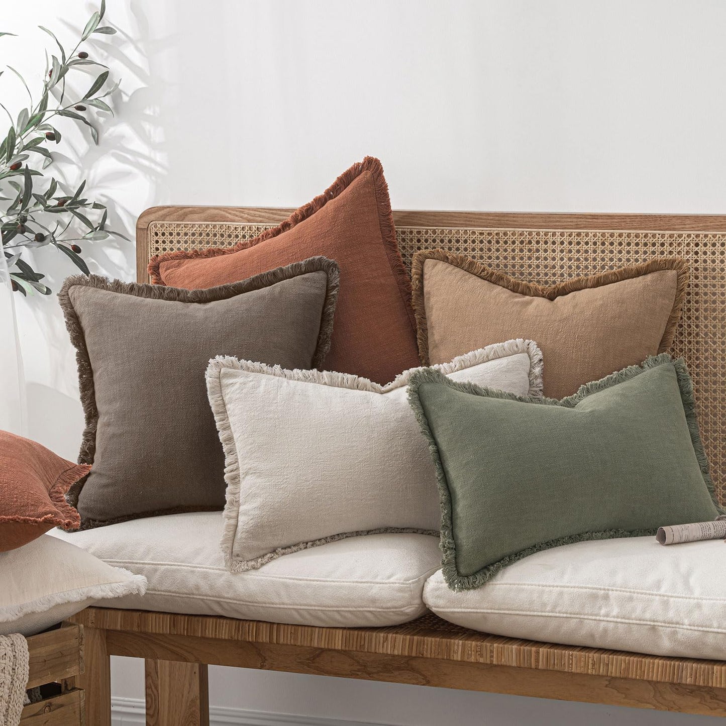 MIULEE Decorative Throw Pillow Covers Neutral Linen Fringe Throw Pillows Set of 2 Natural Beige Boho Farmhouse Cushion Covers with Tassels for Couch Sofa Bed Spring Home Decor 20x20 Inch