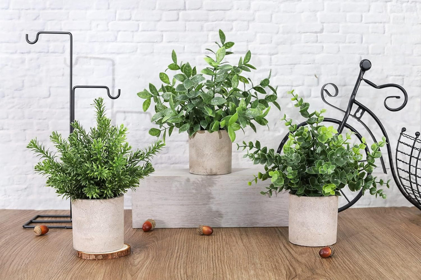 Der Rose 3 Pack Mini Potted Fake Plants Artificial Plastic Eucalyptus Plants Topiaries for Home Office Desk Farmhouse Shelf Room Bathroom Decor(Sage Green)