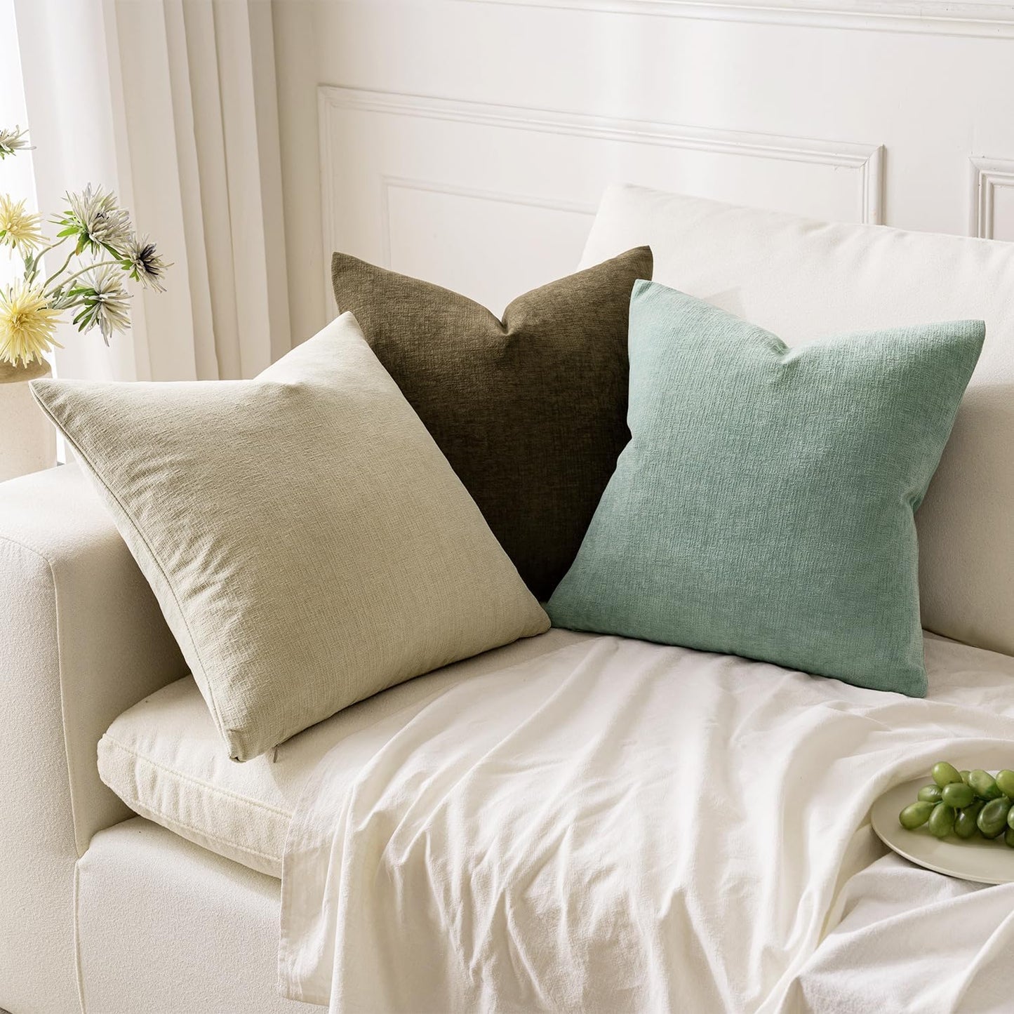 MIULEE Olive Green Couch Pillow Covers 18x18 Inch, Set of 2 Soft Chenille Decorative Square Throw Pillow Covers Farmhouse for Sofa Living Room Bed
