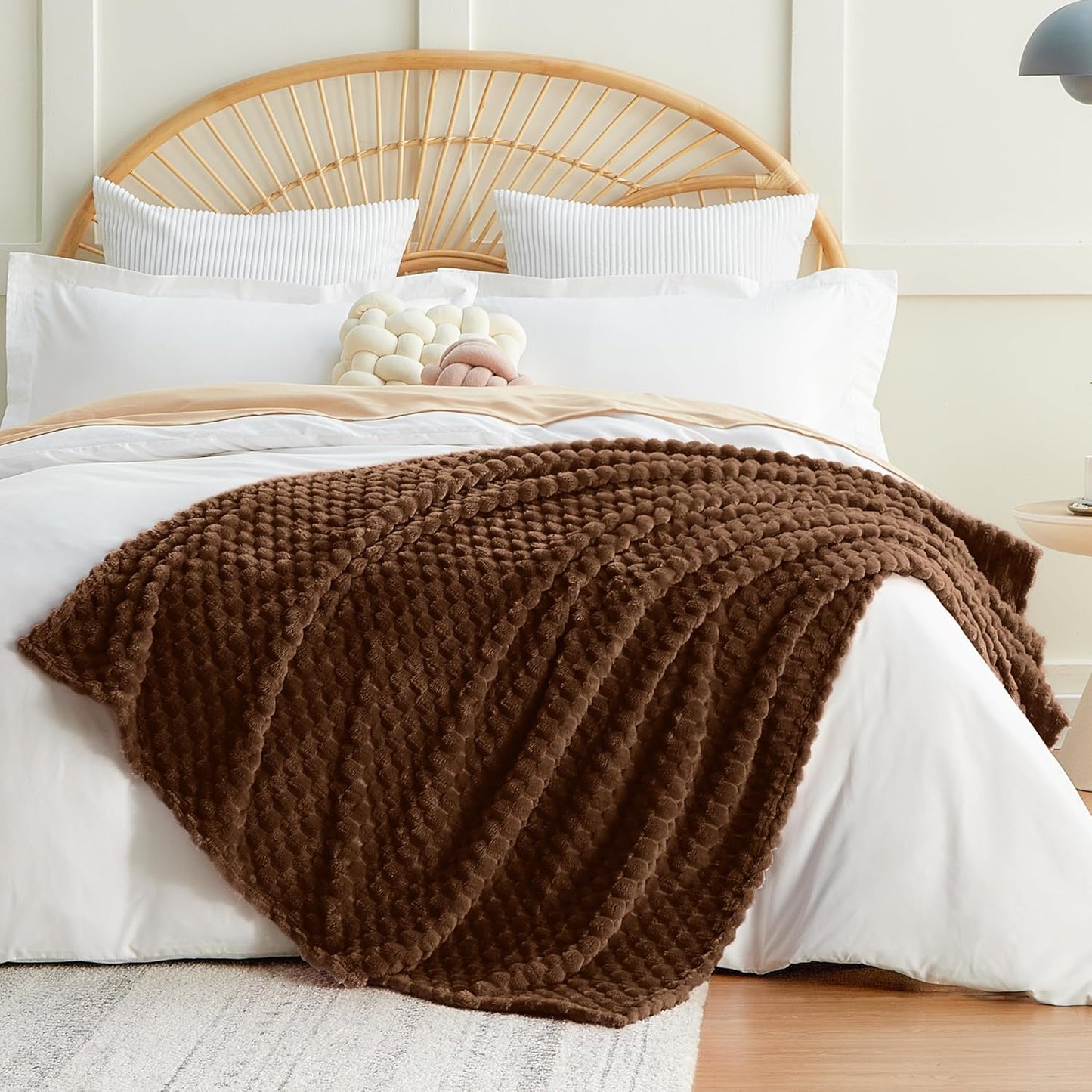 EXQ Home Fleece Throw Blanket for Couch or Bed - 3D Imitation Turtle Shell Jacquard Decorative Blankets - Cozy Soft Lightweight Fuzzy Flannel Blanket Suitable for All Seasons(50"×60",Beige)