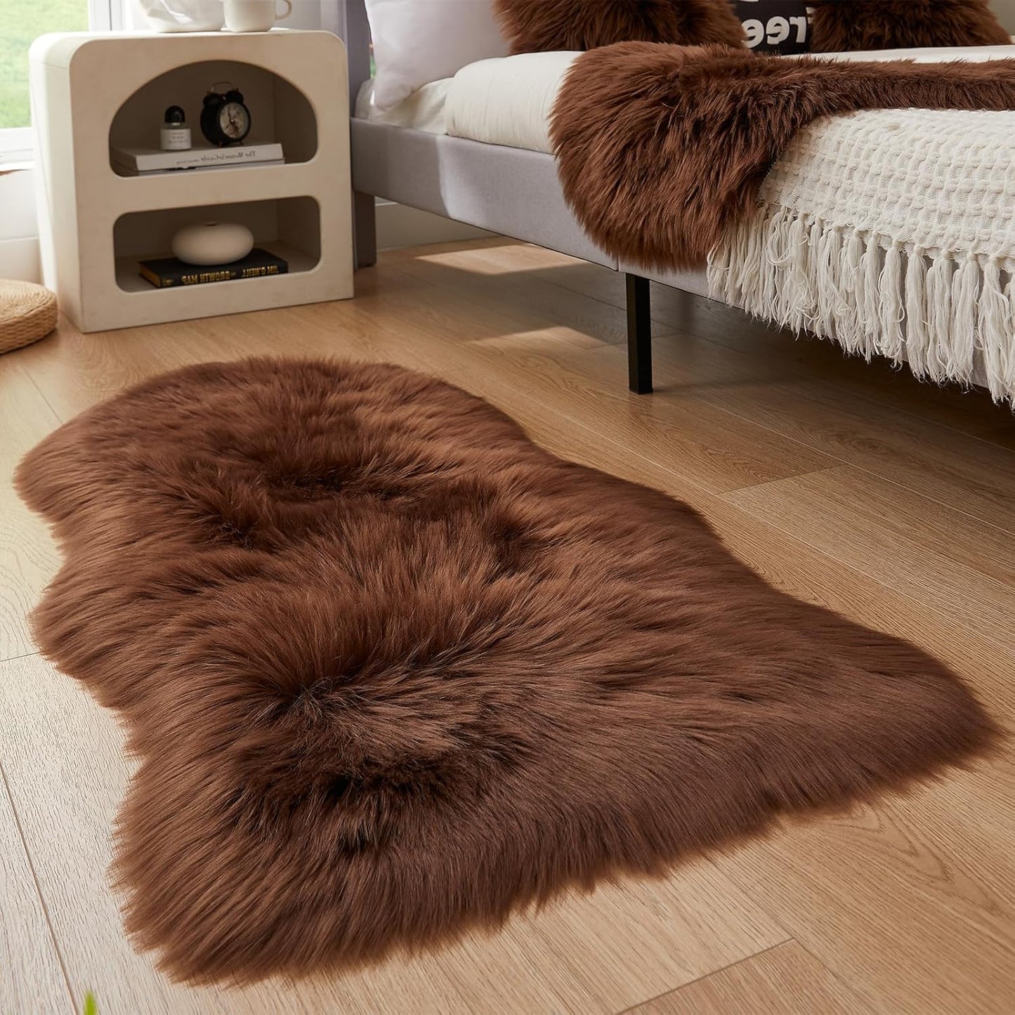 EasyJoy Ultra Soft Fluffy/Fuzzy Shaggy Area Rug Faux Fur Chair Cover Seat Pad for Bedroom Floor Sofa Living Room (2 x 6 ft Sheepskin, Beige)