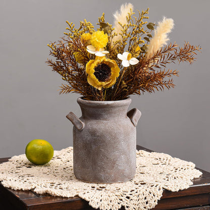 Quoowiit Ceramic Rustic Farmhouse Vase, Distressed Decorative Flower Vases for Home Decor, Ideal Shelf Decor, Green Boho Vase for Living Room Bedroom Kitchen Office Centerpiece Table Decorations