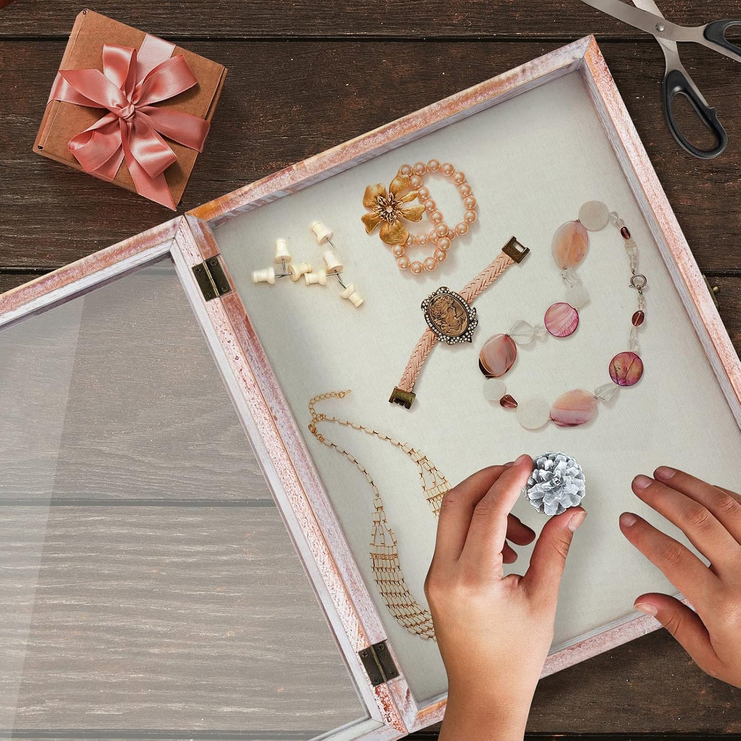 TJ.MOREE Shadow Box Frame 8 x 10 Shadowbox Display Case Picture Frame with Linen Back Memorabilia Bouquet Medals Military Photos Memory Box