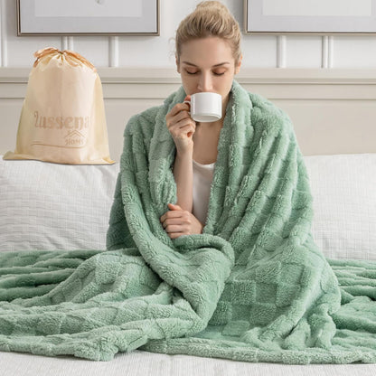 50x70 Inch Rust Throw Blanket - Soft & Fluffy Fleece, Cute & Aesthetic, Perfect for Sofa, Couch, Chair, Bed, Living Room & Bedroom, All-Season Use, Plush & Cozy Decorative Blanket
