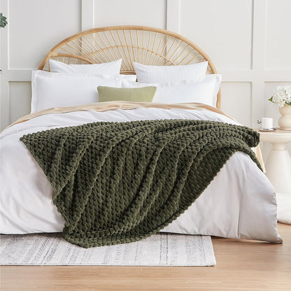 EXQ Home Fleece Throw Blanket for Couch or Bed - 3D Imitation Turtle Shell Jacquard Decorative Blankets - Cozy Soft Lightweight Fuzzy Flannel Blanket Suitable for All Seasons(50"×60",Beige)