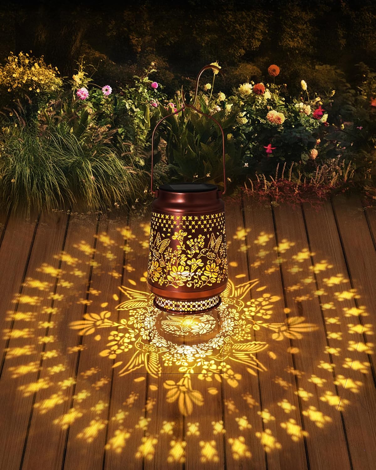 Solar Lanterns Outdoor Waterproof Hummingbird Elegant Garden Decor Birthday Gifts for Women Mom Grandma Sister Metal Hanging Solar Lights Outside Gardening Decorations for Backyard, Patio, Lawn, Porch