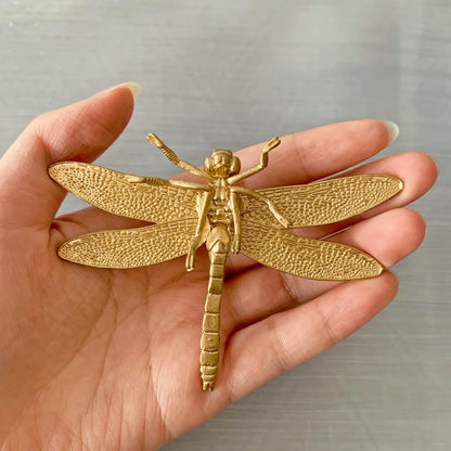 Gold Butterfly Sculpture Solid Metal Insect Ornament Mini Butterfly Figurine for Home Office Garden Desktop Decor