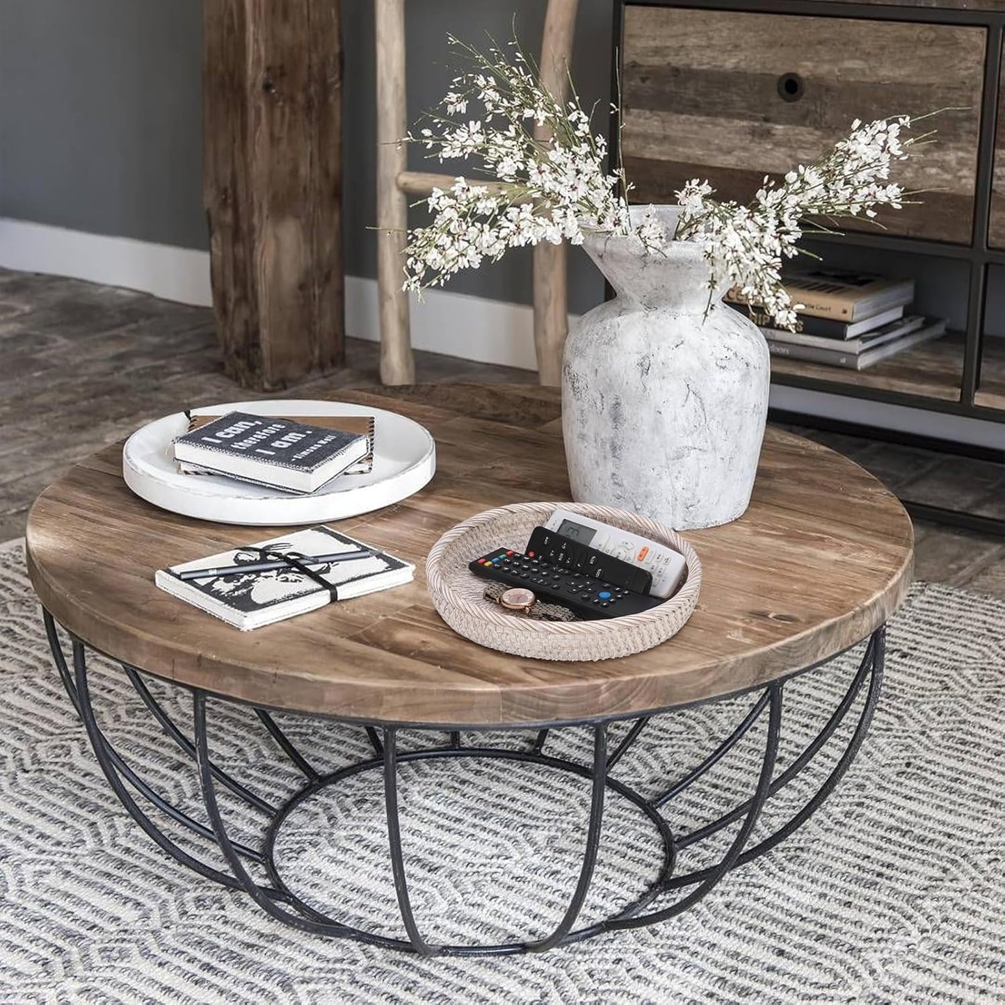 Hipiwe Small Key Basket Bowl for Entryway 7.6" Round Woven Wicker Basket Fruit Serving Tray Woven Basket Wall Decor Rattan Organizer Basket for Keys, Wallet,Whitewash