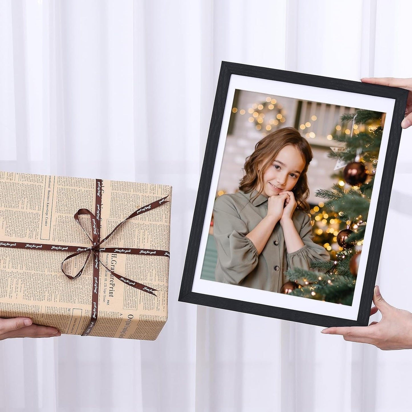 Vittanly 8x10 Picture Frames Set of 9, Shatter Resistant Plexiglass, Display 5x7 Pictures with Mat or 8x10 without Mat, Photo Frames for Wall or Tabletop, Engineered Wood, Black - Colors A