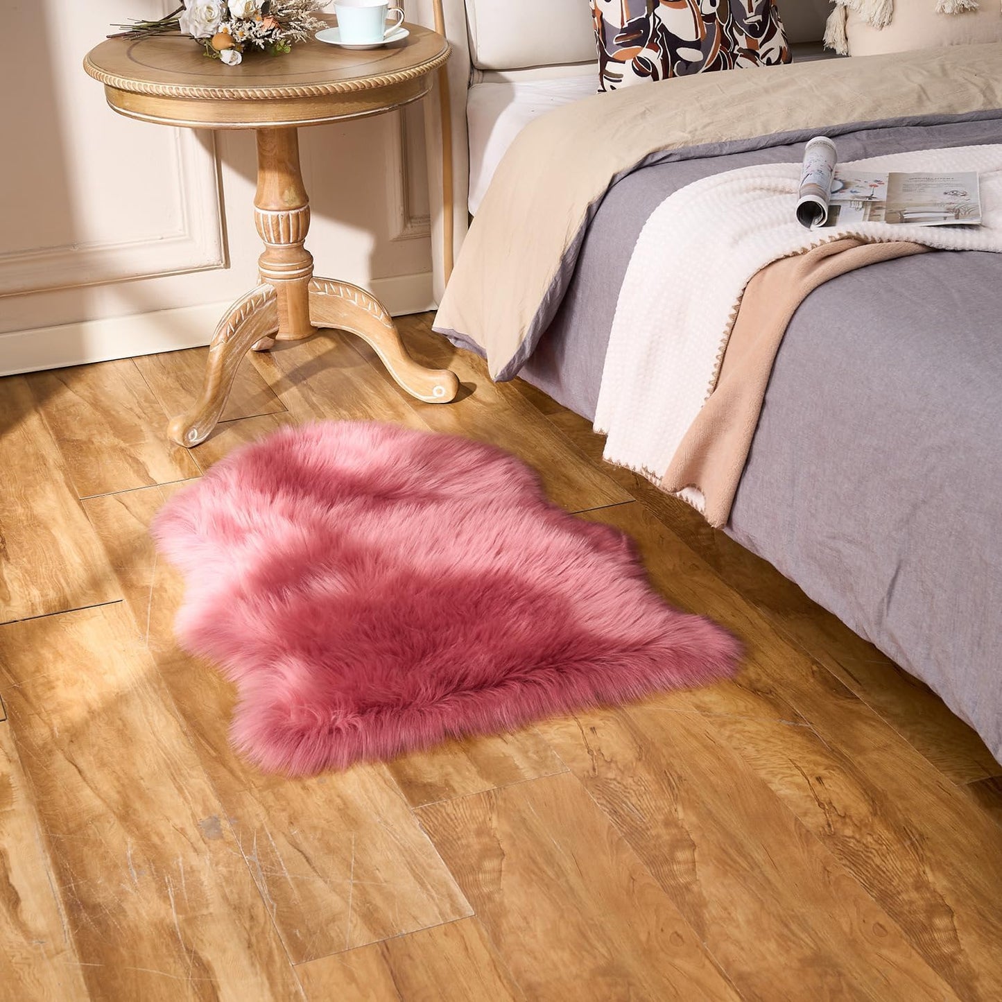 EasyJoy Ultra Soft Fluffy/Fuzzy Shaggy Area Rug Faux Fur Chair Cover Seat Pad for Bedroom Floor Sofa Living Room (2 x 6 ft Sheepskin, Beige)