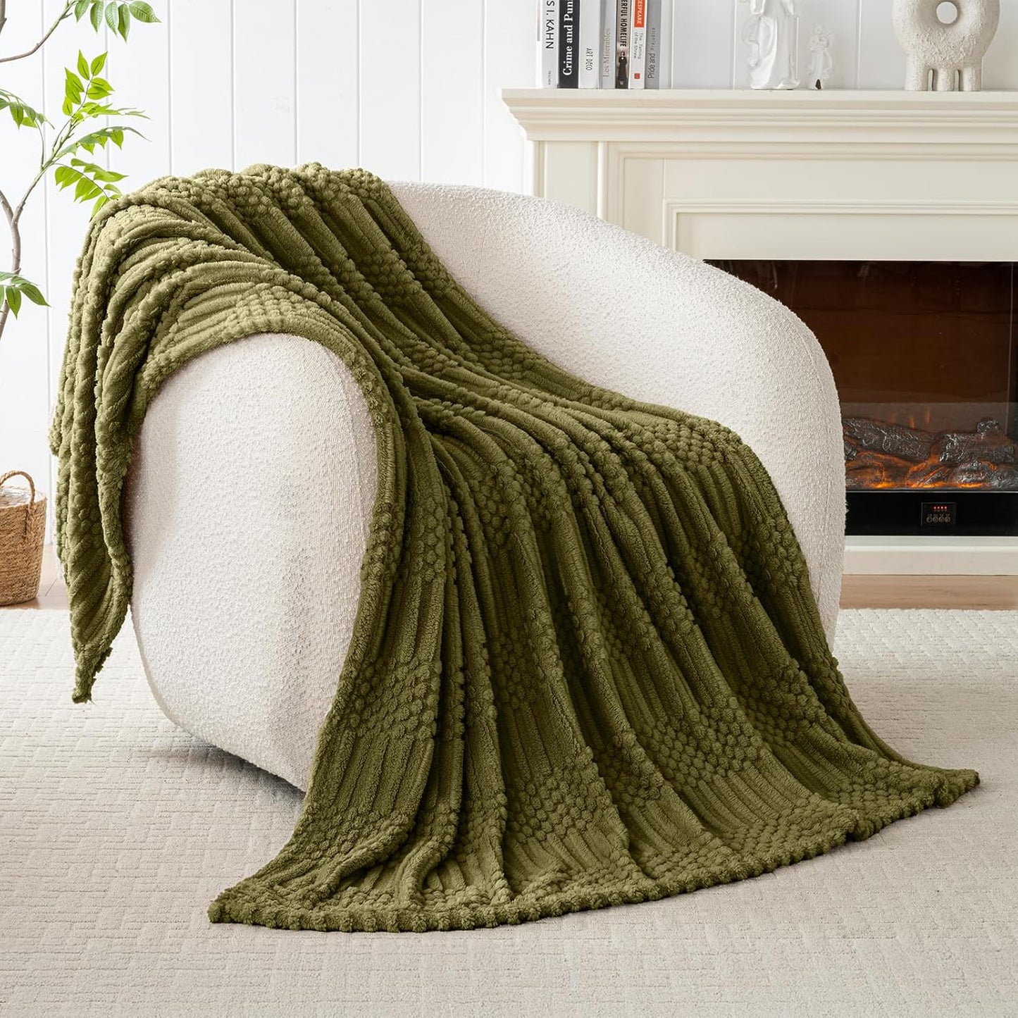 50x70 Inch Rust Throw Blanket - Soft & Fluffy Fleece, Cute & Aesthetic, Perfect for Sofa, Couch, Chair, Bed, Living Room & Bedroom, All-Season Use, Plush & Cozy Decorative Blanket