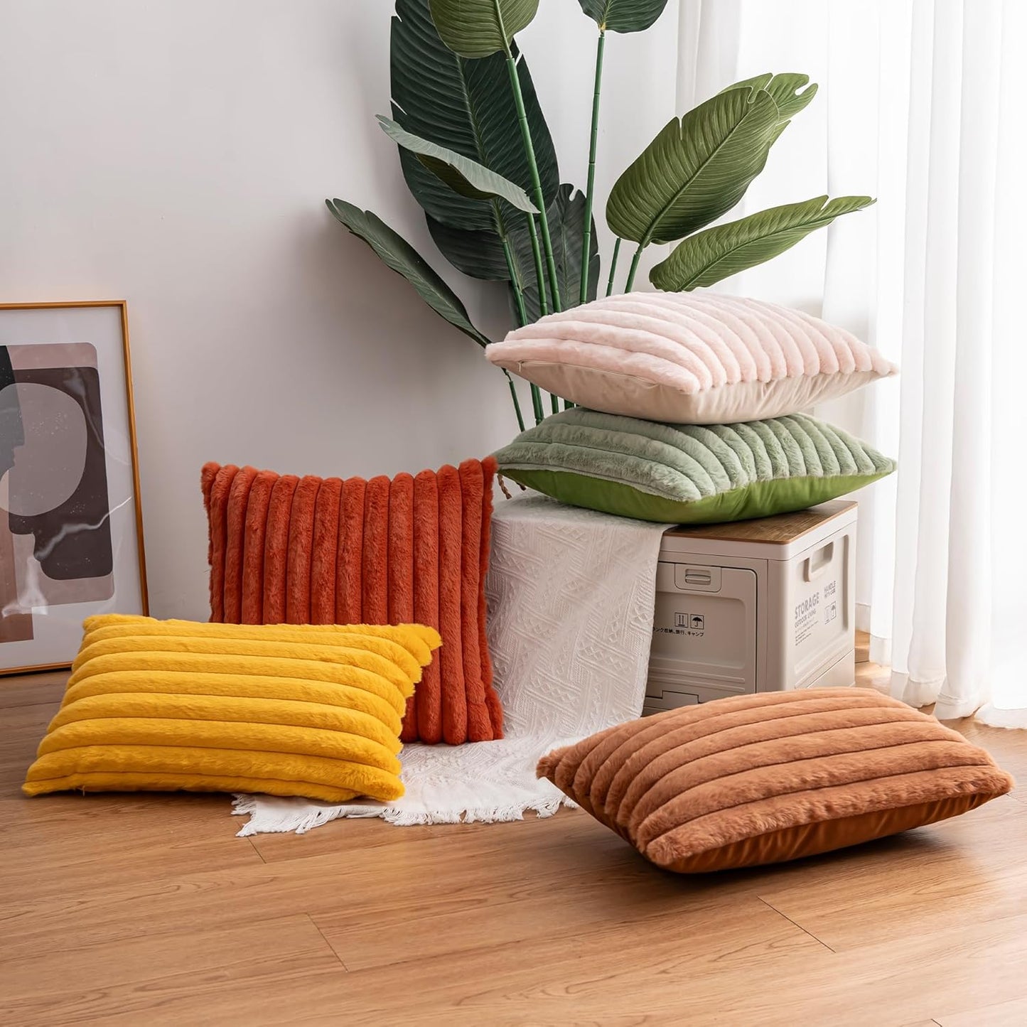 Aegero Pack of 2 Faux Fur Christmas Throw Pillow Covers 18x18 Inch, Soft Plush Striped Neutral Couch Pillow Cover, with Velvet Back Modern Home Decor for Sofa Living Room Couch Bed Cream White