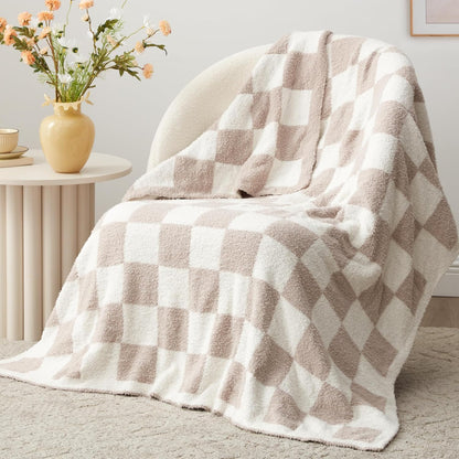 EXQ Home Fleece Throw Blanket for Couch or Bed - 3D Imitation Turtle Shell Jacquard Decorative Blankets - Cozy Soft Lightweight Fuzzy Flannel Blanket Suitable for All Seasons(50"×60",Beige)