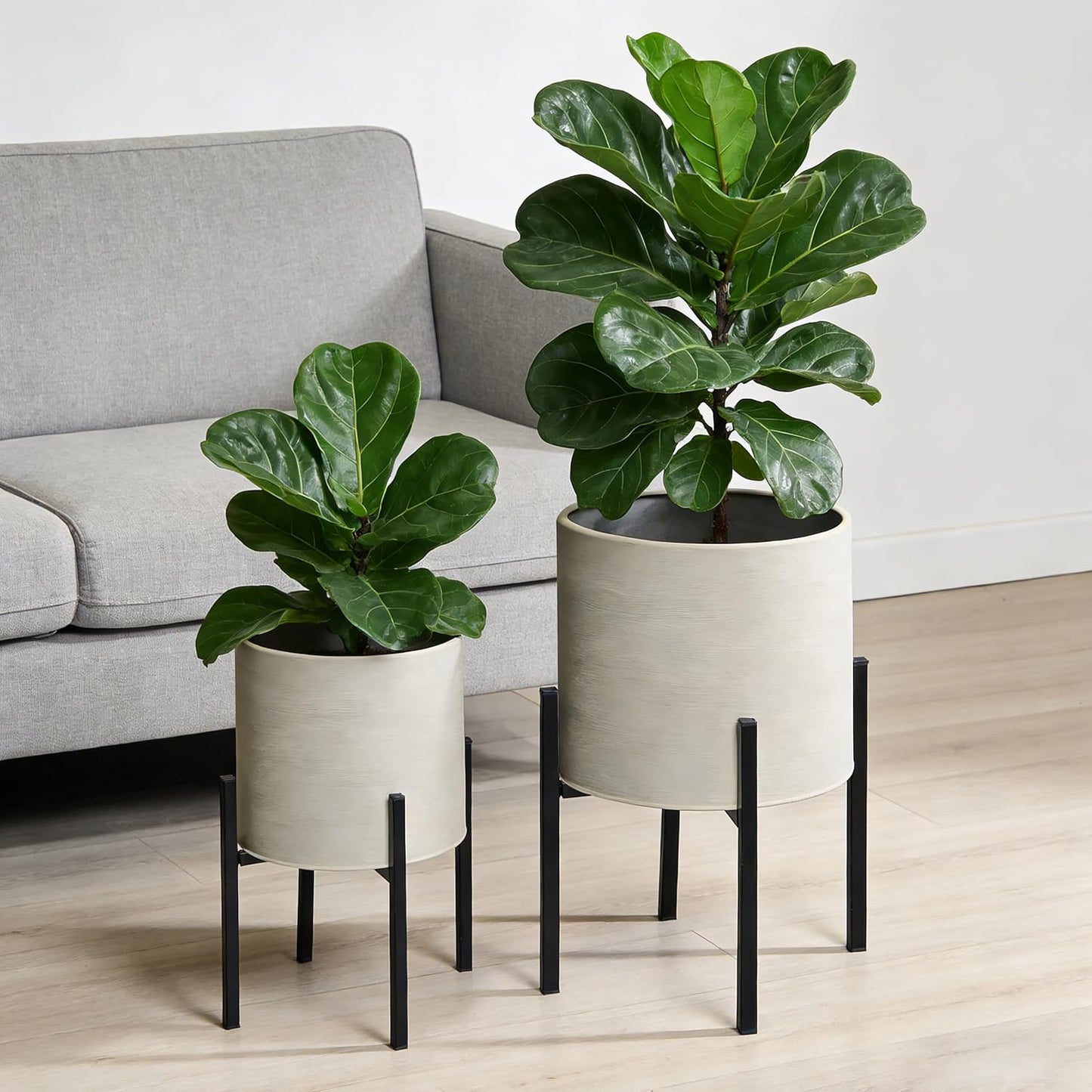 ARNIS Modern Plant Pots, Set of 2 Large Planters with Stand, Decorative Planters, Metal Pots with Drainage Holes for Living Room, Office, Garden or Balcony, 8.25 &10.5 Inch, Dirt
