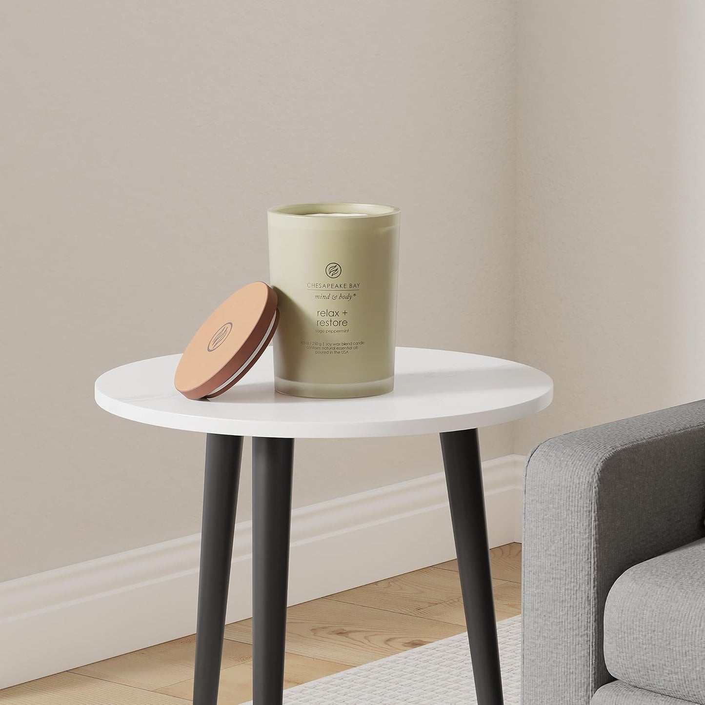 Chesapeake Bay Candle PT40886 Scented Candle Awaken + Invigorate (Lemongrass Eucalyptus) Medium Green Home Décor