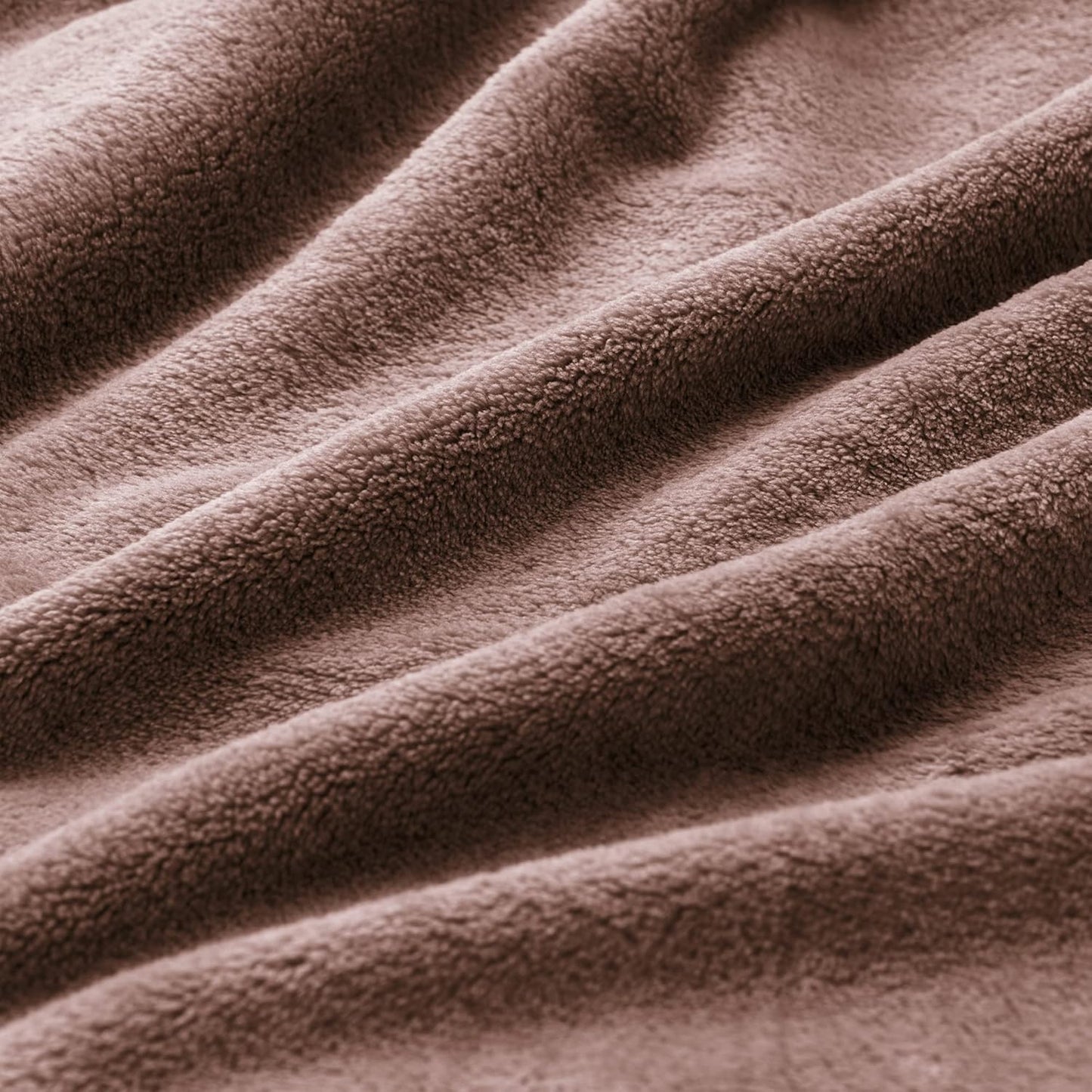 BEDELITE Fleece Blanket Black Throw Blankets for Couch & Bed, Luxury Plush Cozy Fuzzy Blanket 50x60 inches, Super Soft Warm Lightweight Throw Blanket for Travel Camping - Colors A