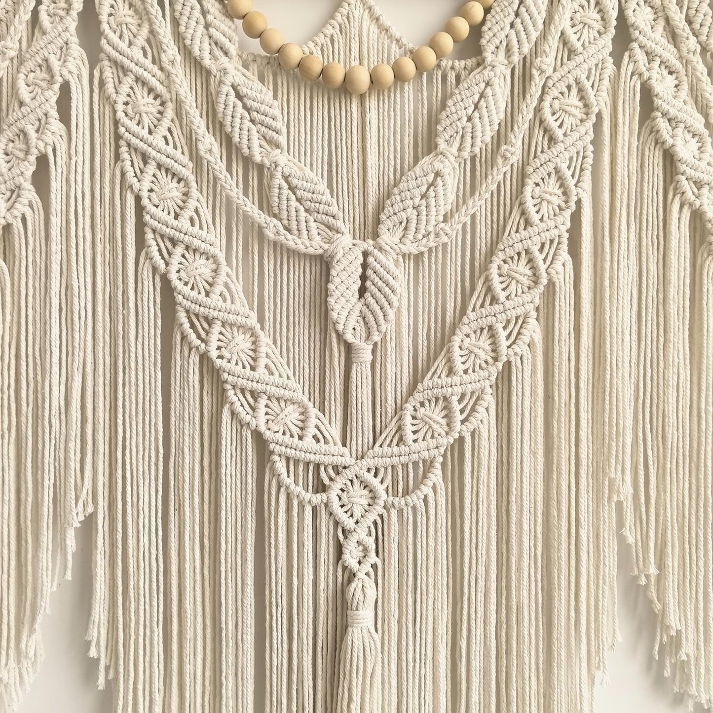 guzhiou large macrame wall hanging - Boho Tapestry Macrame Wall Decor Art- Chic Bohemian Handmade Woven Tapestry Home Decoration for Bedroom Living Room Apartment Wedding Party - 43"x32" (Wood bead)