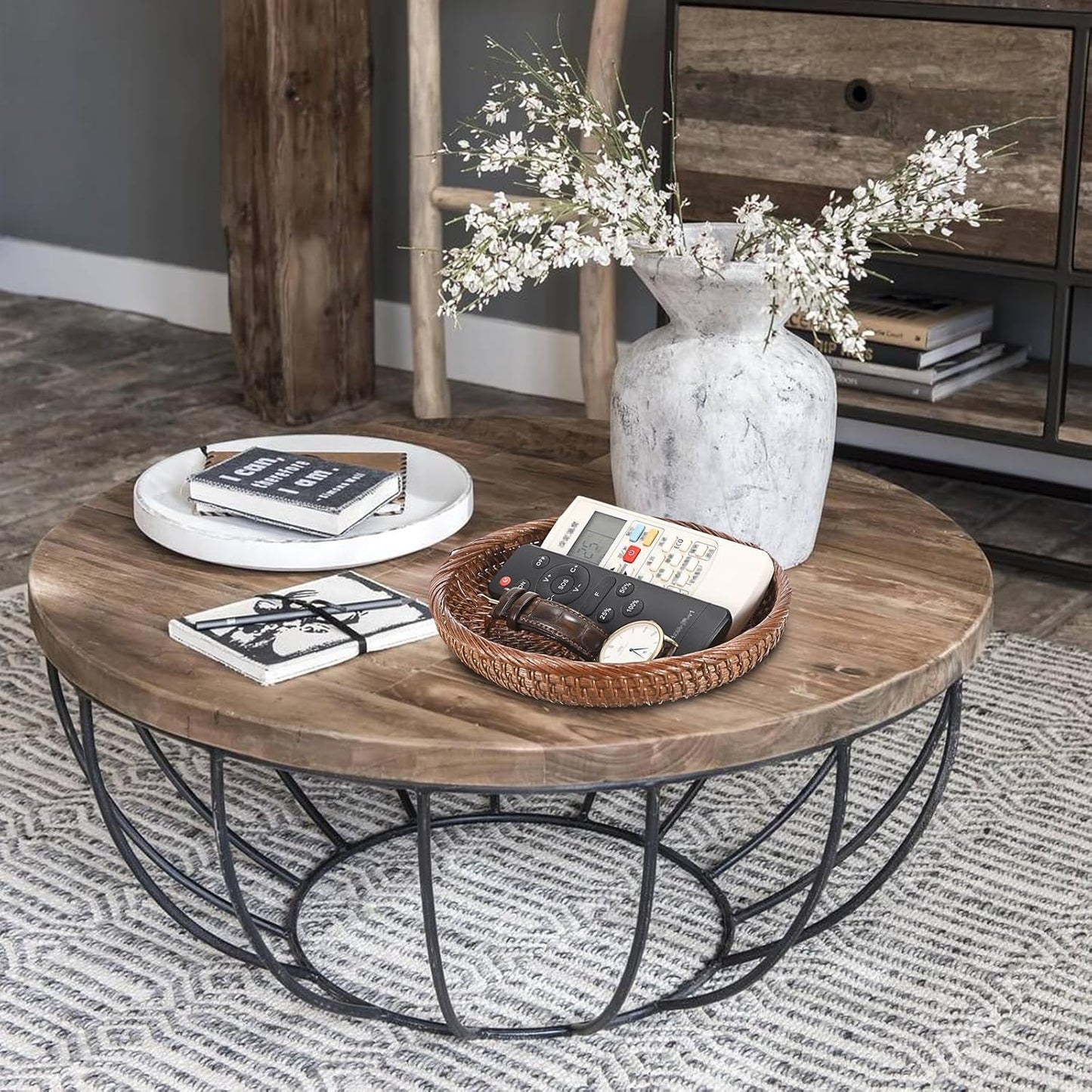 Hipiwe Small Key Basket Bowl for Entryway 7.6" Round Woven Wicker Basket Fruit Serving Tray Woven Basket Wall Decor Rattan Organizer Basket for Keys, Wallet,Whitewash