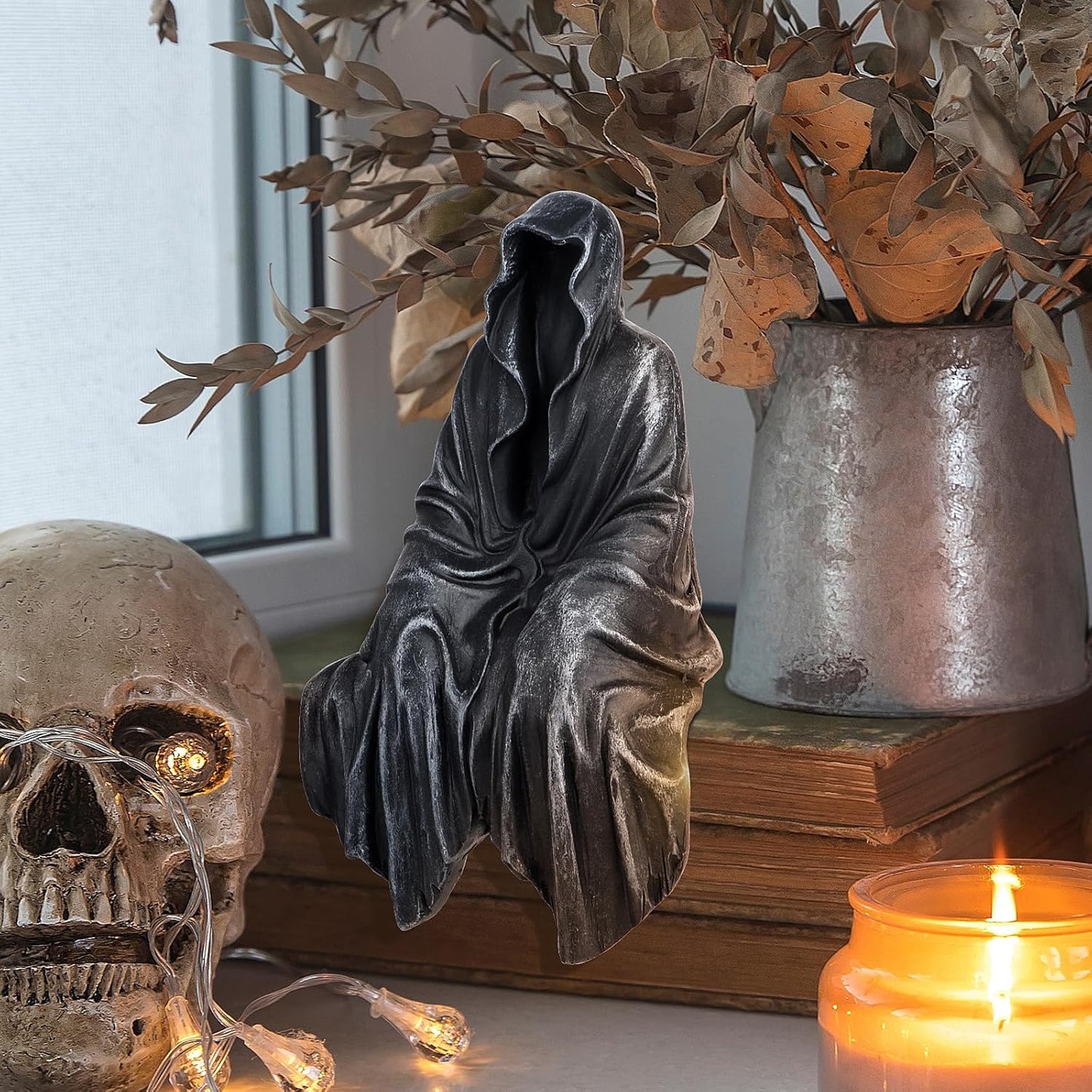 SHOWFEICAT Resin Tabletop Gothic Decor Sitting Statue, Resin Statue Gothic Decor, Fits On Sturdy Shelf and Has A Cool Mystic Look 5.1 Inch