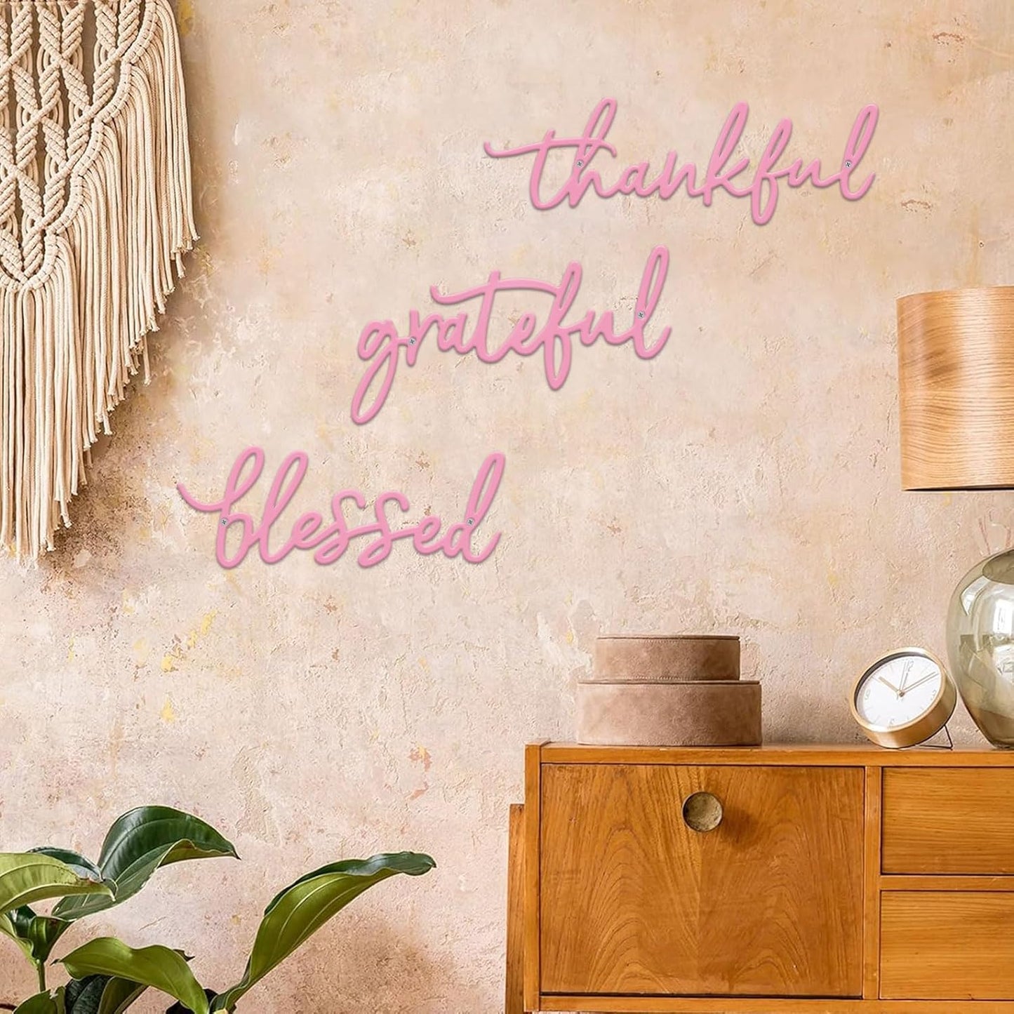 Thankful Grateful Blessed Letter Sign Metal Wall Decor, 3 Piece Black Letters Wall Art for Bathroom Bedroom Metal Words Wall Decor for Home Decor
