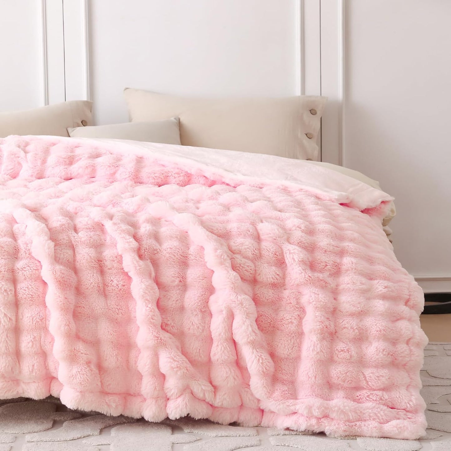 COOVA Faux Fur Throw Blanket for Couch, Cozy Soft and Fuzzy Plush Rabbit Fur Bubble Blanket for Sofa Bedroom Living Room, 50x60 Inches Tie Dye Brown
