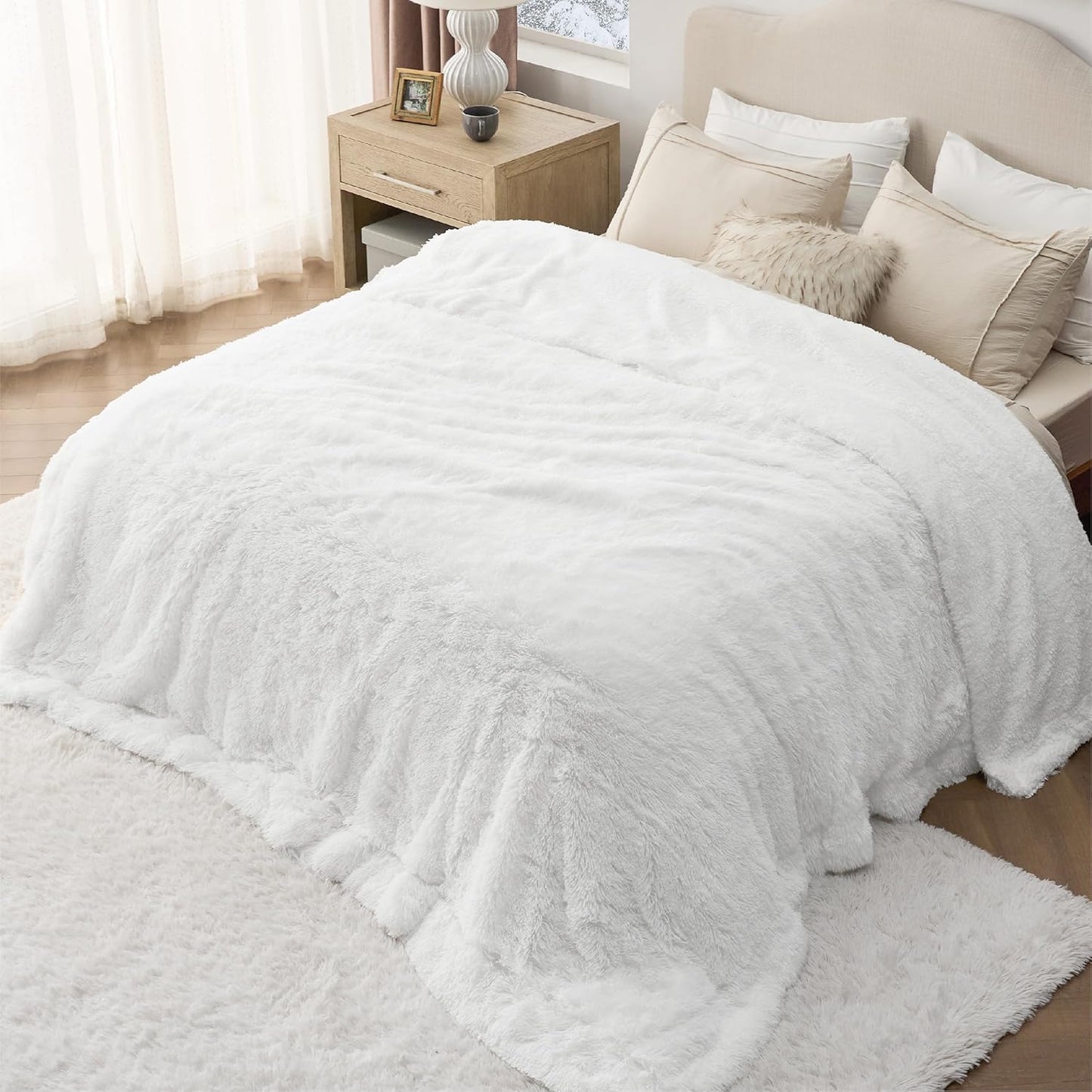 Bedsure GentleSoft Fluffy Fuzzy Faux Fur Throw Blanket for Couch, Soft Sherpa Fleece Cozy Gifts for Women, Plush Bed Blanket Room Decor for Men, Thick Warm Minky Teen Gifts Winter Bedding