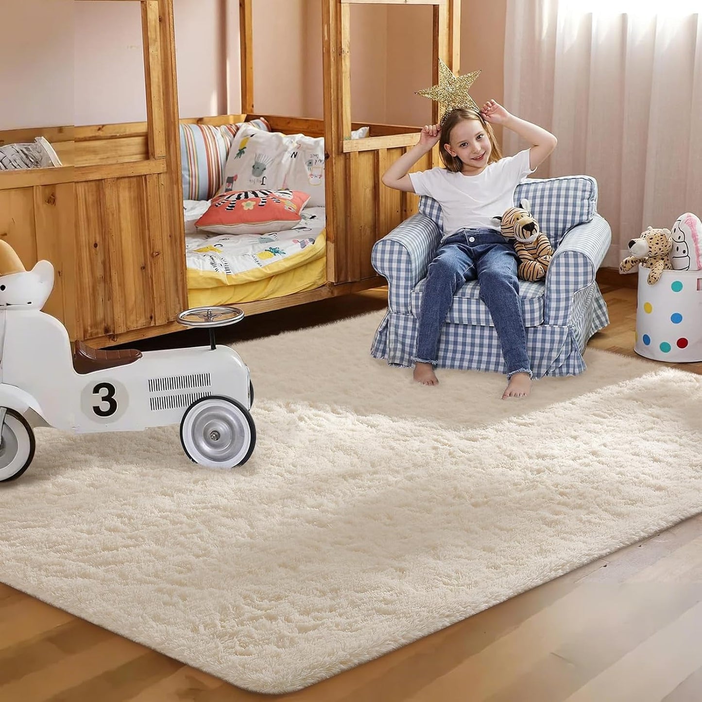 Ophanie Round Rugs 5Ft Ivory Circle Area Rug, Nursery Room Decor, Christmas Aesthetic Bedroom Home Circular Carpet 5 Foot, Fluffy Fuzzy Shag Plush Cream Living Room Rugs for Kids Boys Girls Teen Baby
