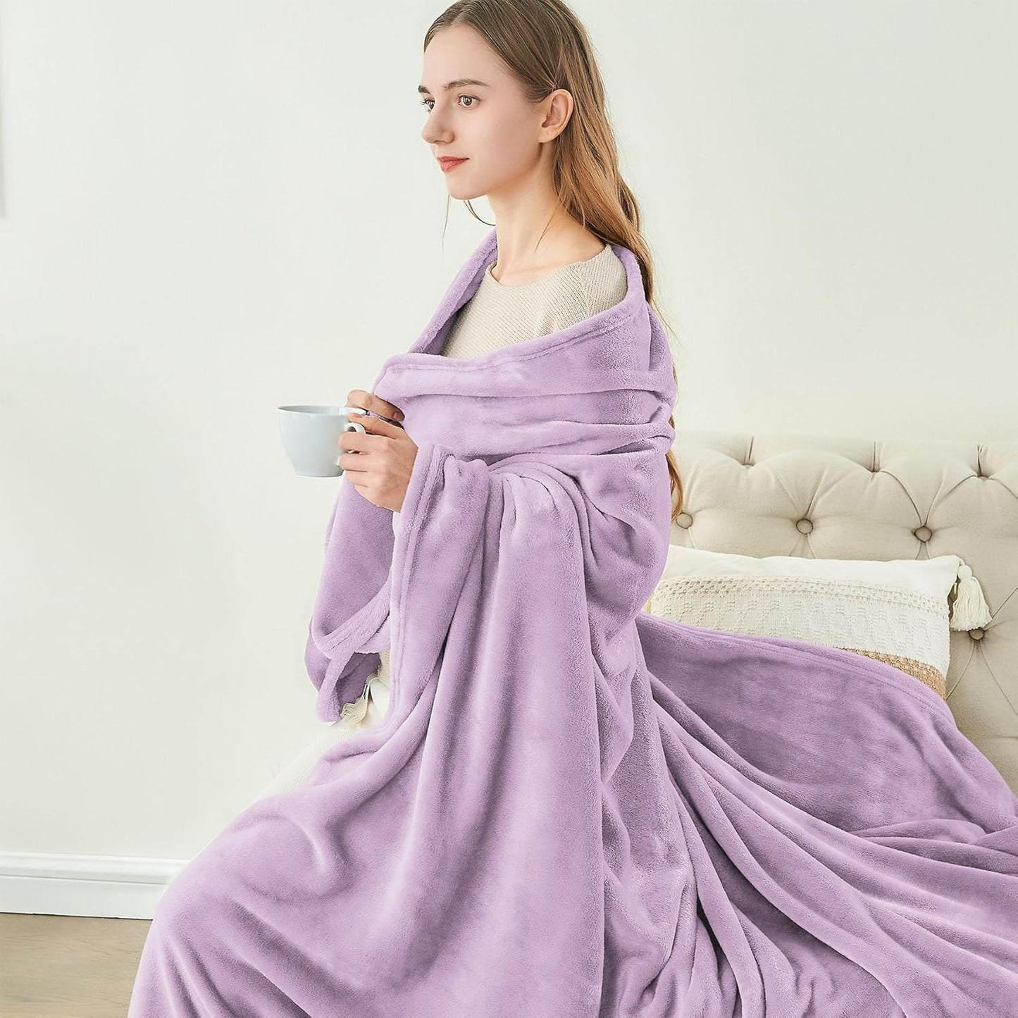 BEDELITE Fleece Blanket Black Throw Blankets for Couch & Bed, Luxury Plush Cozy Fuzzy Blanket 50x60 inches, Super Soft Warm Lightweight Throw Blanket for Travel Camping - Colors A