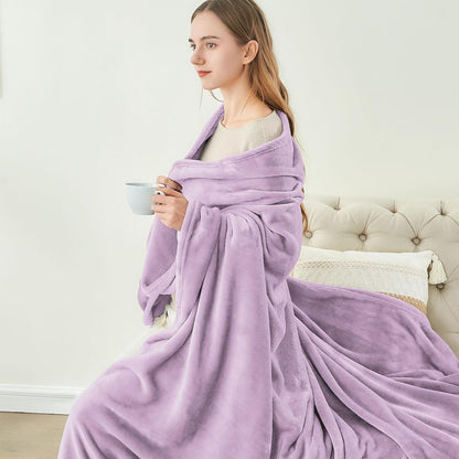 BEDELITE Fleece Blanket Black Throw Blankets for Couch & Bed, Luxury Plush Cozy Fuzzy Blanket 50x60 inches, Super Soft Warm Lightweight Throw Blanket for Travel Camping - Colors A