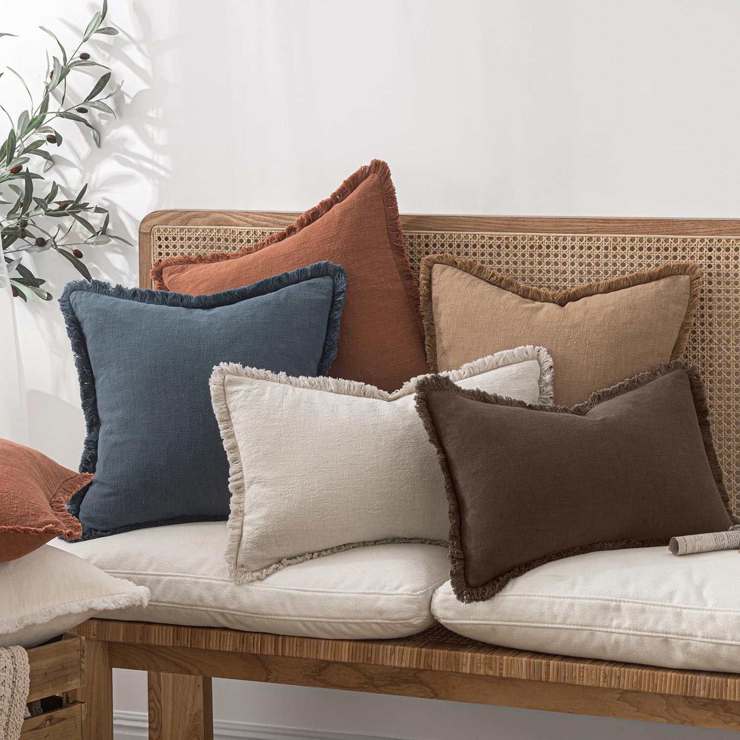 MIULEE Decorative Throw Pillow Covers Neutral Linen Fringe Throw Pillows Set of 2 Natural Beige Boho Farmhouse Cushion Covers with Tassels for Couch Sofa Bed Spring Home Decor 20x20 Inch