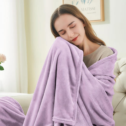 BEDELITE Fleece Blanket Black Throw Blankets for Couch & Bed, Luxury Plush Cozy Fuzzy Blanket 50x60 inches, Super Soft Warm Lightweight Throw Blanket for Travel Camping - Colors A