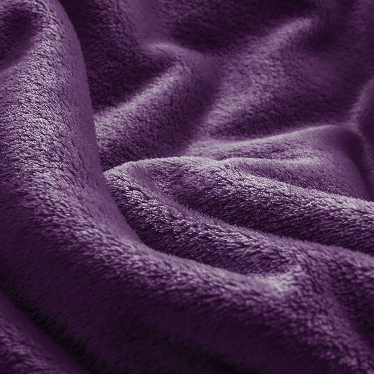 BEDELITE Fleece Blanket Black Throw Blankets for Couch & Bed, Luxury Plush Cozy Fuzzy Blanket 50x60 inches, Super Soft Warm Lightweight Throw Blanket for Travel Camping - Colors A