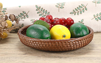 Hipiwe Small Key Basket Bowl for Entryway 7.6" Round Woven Wicker Basket Fruit Serving Tray Woven Basket Wall Decor Rattan Organizer Basket for Keys, Wallet,Whitewash