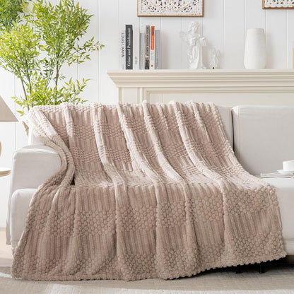 50x70 Inch Rust Throw Blanket - Soft & Fluffy Fleece, Cute & Aesthetic, Perfect for Sofa, Couch, Chair, Bed, Living Room & Bedroom, All-Season Use, Plush & Cozy Decorative Blanket