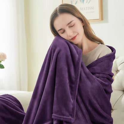 BEDELITE Fleece Blanket Black Throw Blankets for Couch & Bed, Luxury Plush Cozy Fuzzy Blanket 50x60 inches, Super Soft Warm Lightweight Throw Blanket for Travel Camping - Colors A