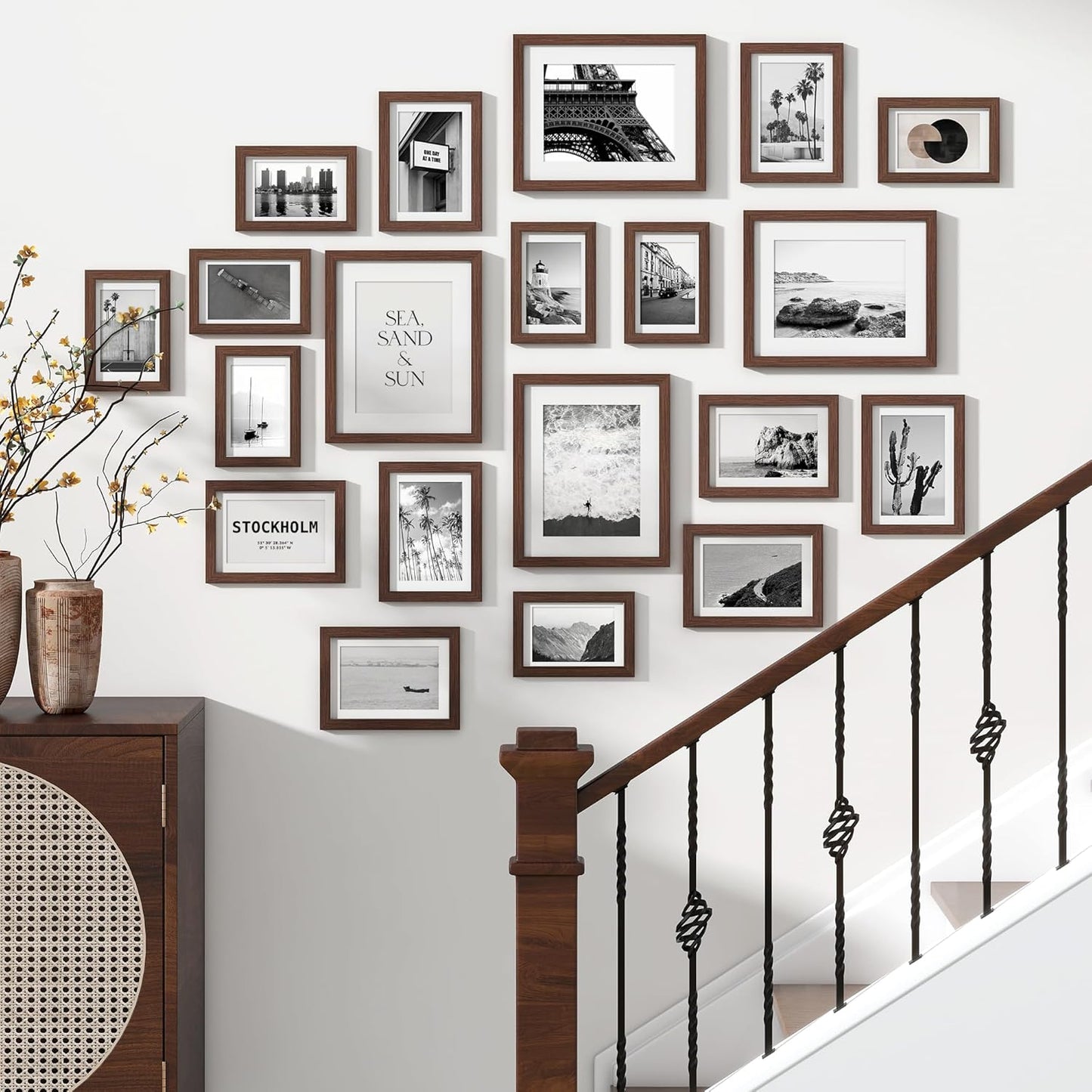 Venusmiles 20 Pack Picture Frames Collage Wall Decor, Gallery Frame Set for Wall Mounting or Tabletop Display, Multi Sizes Including 4pcs 8x10, 8pcs 5x7, 8pcs 4x6, Oak