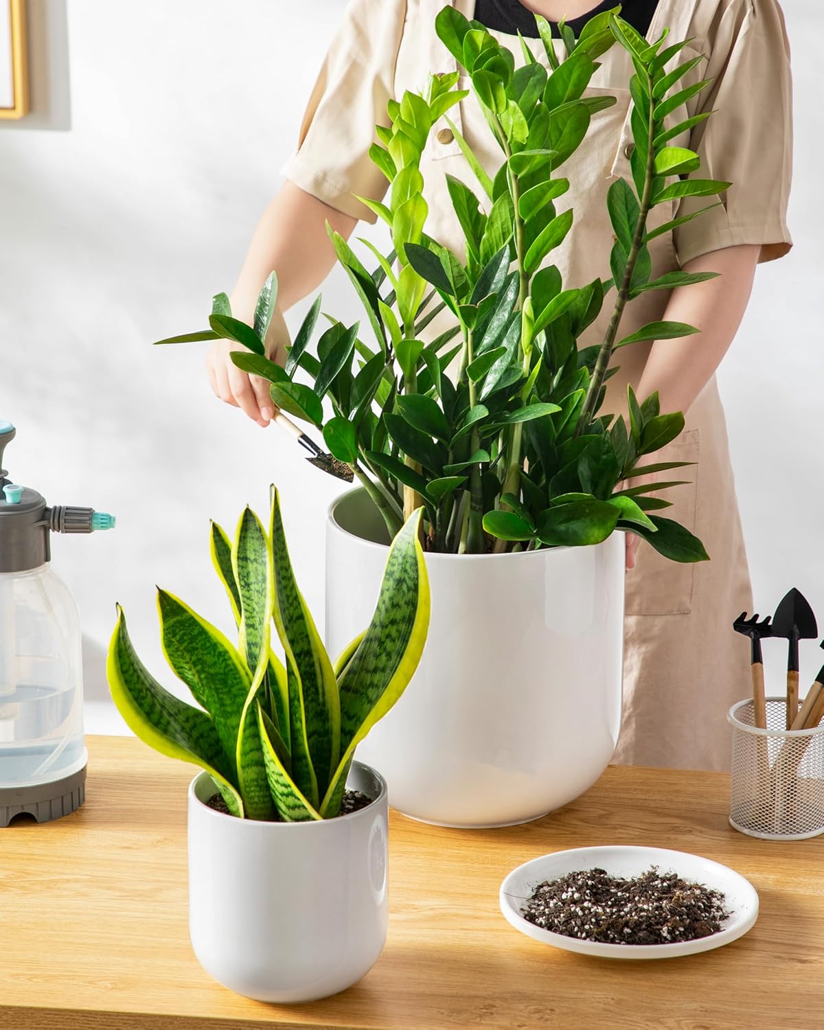 vancasso Ceramic Plant Pots, 4+5+6 inches, Set of 3, Planters with Drainage Hole, Flower Pots Planters Pots for Indoor Plants, Modern Indoor Decorative Garden Pot, Home Decor, White