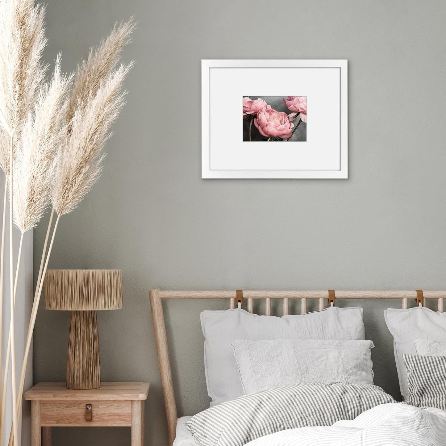 Americanflat 11x14 Picture Frame with Shatter-Resistant Glass - Use as 5x7 Frame with Mat or Display 11x14 Photo Without Mat - Signature Collection - Picture Frames for Wall Display - Black