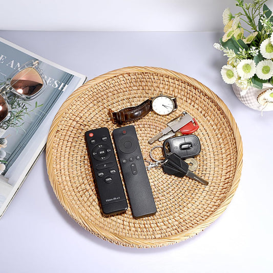 Hipiwe Small Key Basket Bowl for Entryway 7.6" Round Woven Wicker Basket Fruit Serving Tray Woven Basket Wall Decor Rattan Organizer Basket for Keys, Wallet,Whitewash